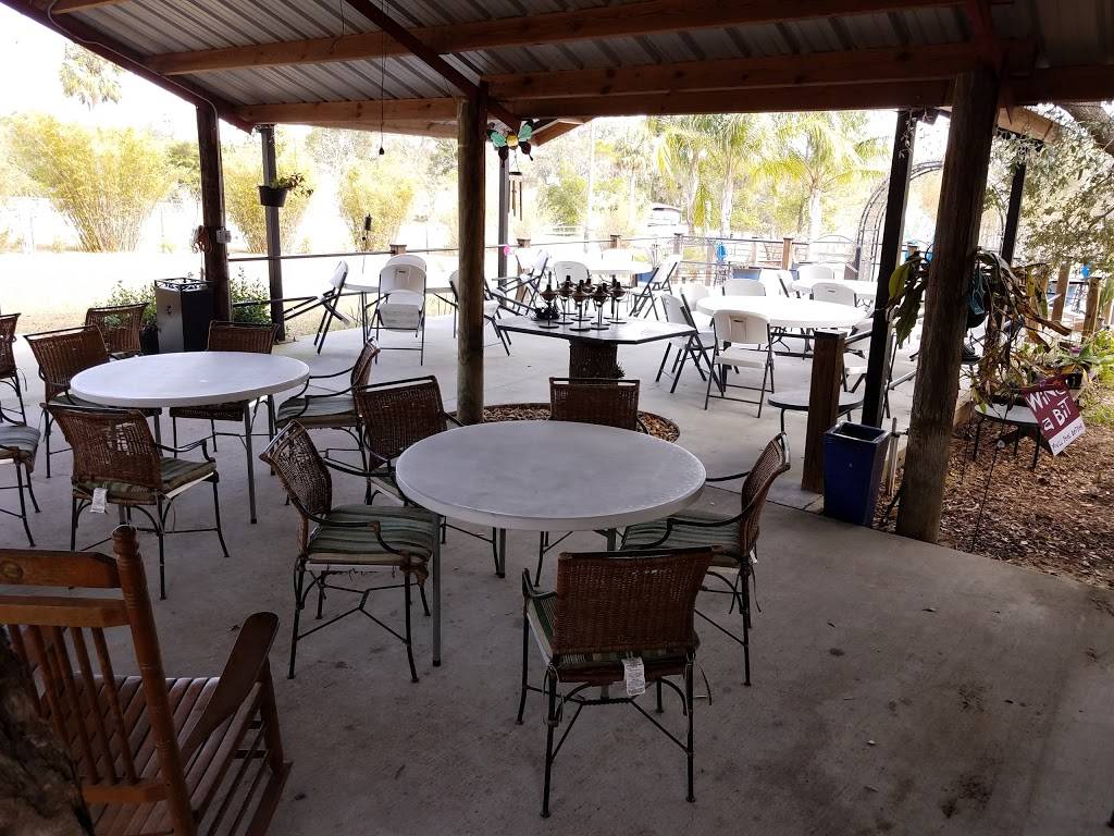 True Blue Winery | restaurant | 604 Pink Apartment Rd, Davenport, FL 33837, USA | 8634194400 OR +1 863-419-4400