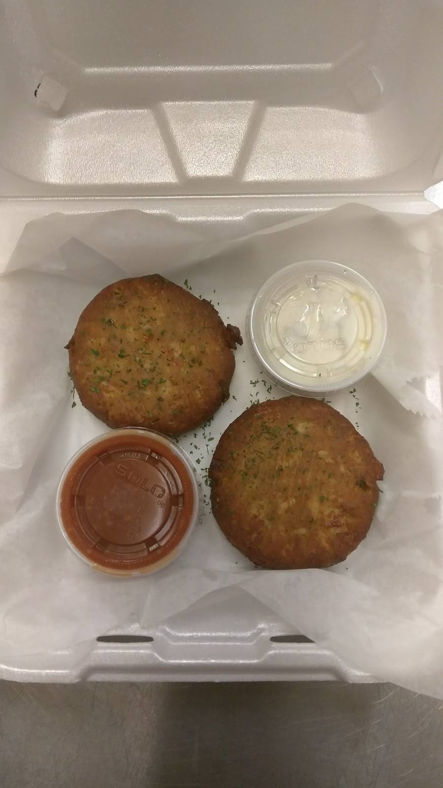 Uncles Seafood | restaurant | 1915 W Hunting Park Ave, Philadelphia, PA 19140, USA | 2152296299 OR +1 215-229-6299