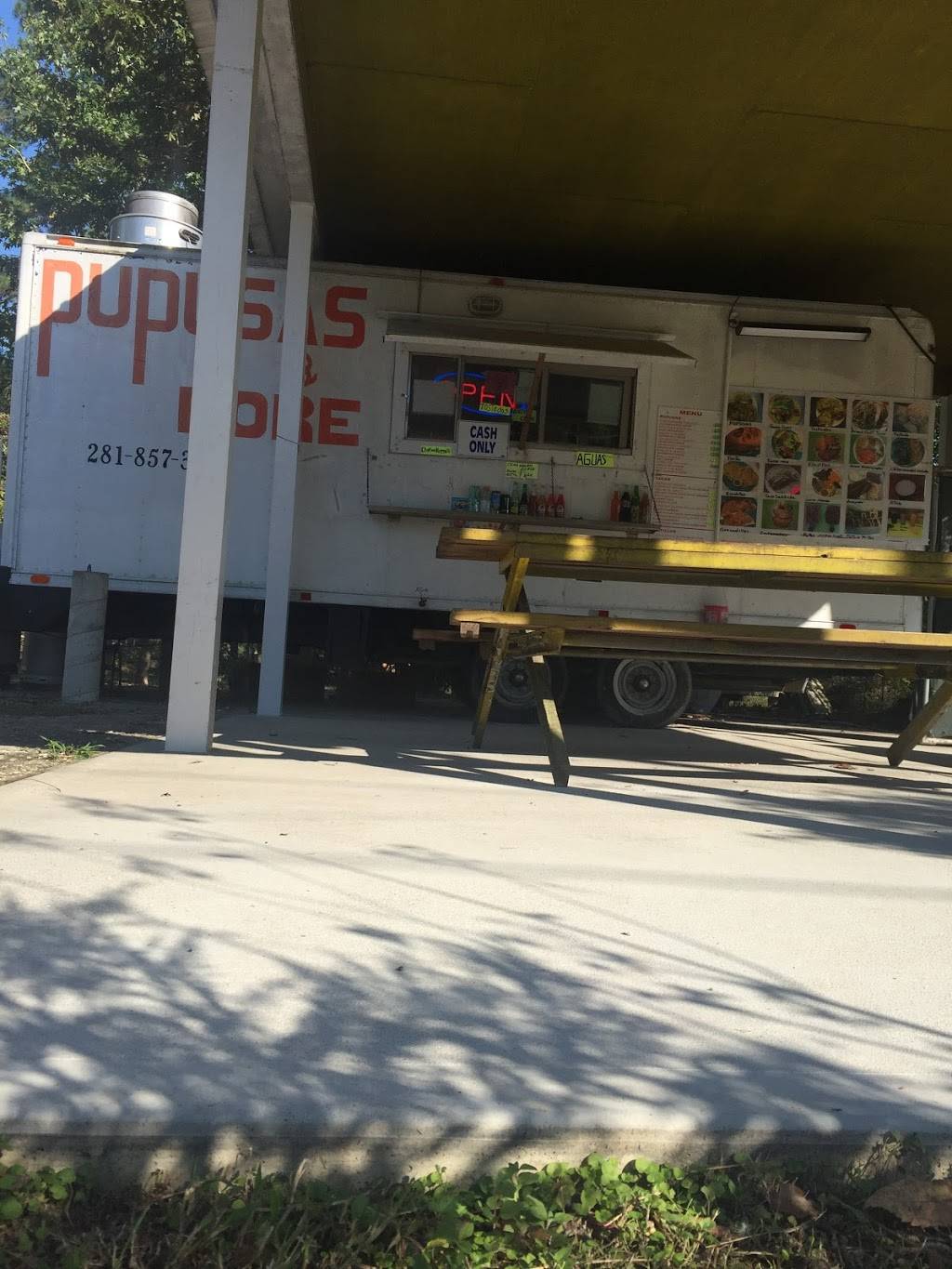 Pupusas & More | restaurant | 20099 Forest Dr E, New Caney, TX 77357, USA | 2818573580 OR +1 281-857-3580