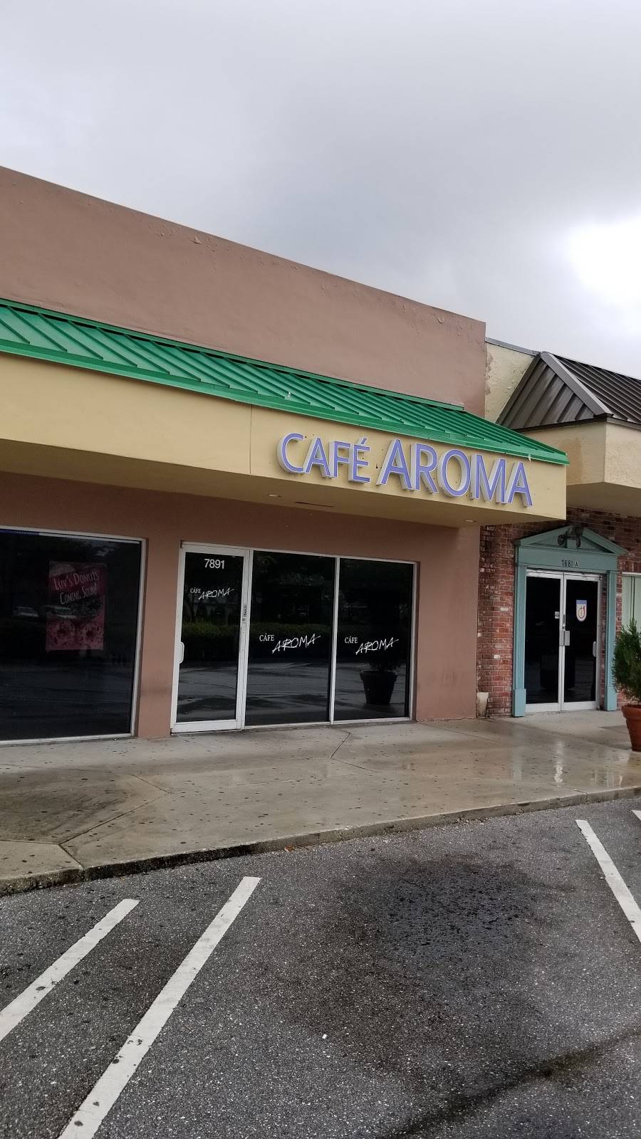 Cafe Aroma | restaurant | 7891 W Sample Rd, Coral Springs, FL 33065, USA | 9546033535 OR +1 954-603-3535