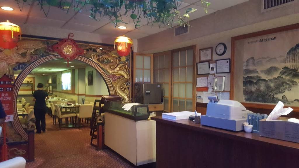 Doc Lee Lau Chinese Restaurant | restaurant | 625 W Hoffman Ave, Lindenhurst, NY 11757, USA | 6312262228 OR +1 631-226-2228