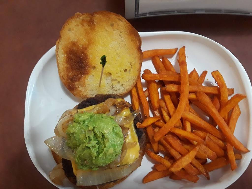 Simply Burgers | restaurant | 1219 E Debbie Ln # 117, Mansfield, TX 76063, USA | 8174539911 OR +1 817-453-9911