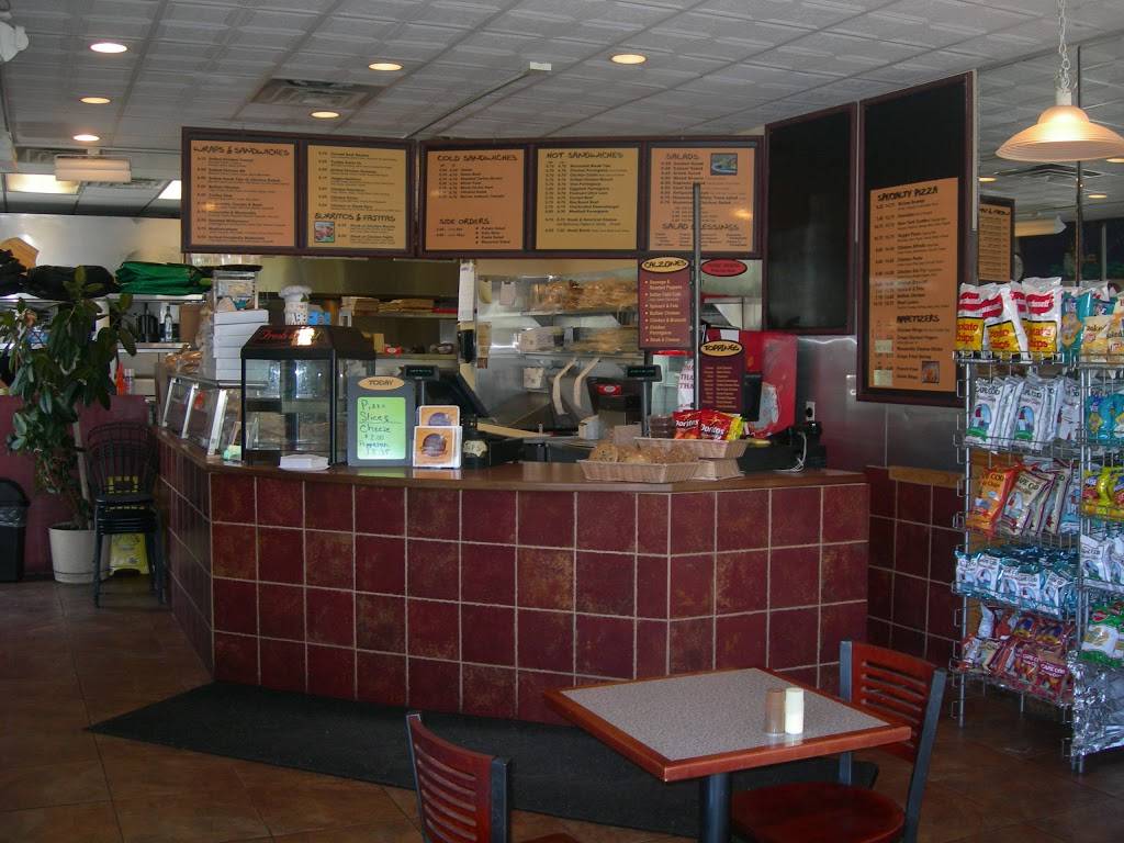 New York Deli & Pizza | restaurant | 47 Lexington St, Waltham, MA 02452, USA | 7818941228 OR +1 781-894-1228