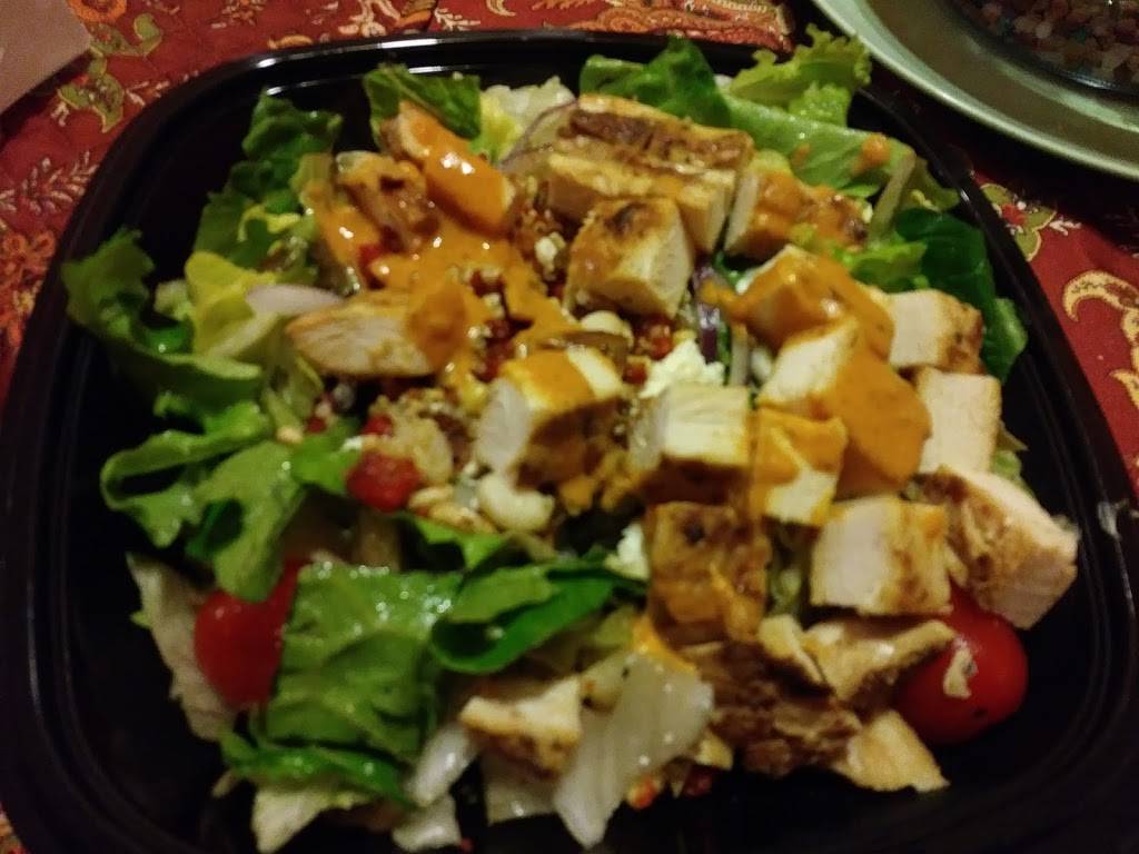 Wendys | restaurant | 1501 George Dieter Dr, El Paso, TX 79936, USA | 9152297660 OR +1 915-229-7660