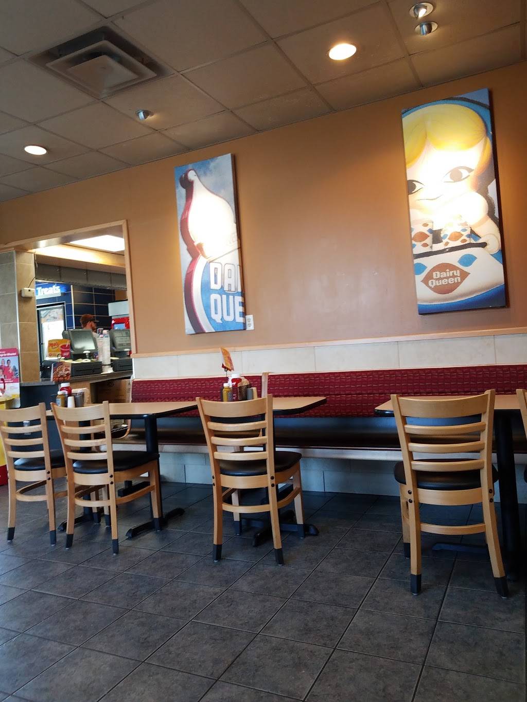Dairy Queen Grill & Chill | restaurant | 374 W Bacon St, Pembroke, GA 31321, USA | 9126532613 OR +1 912-653-2613