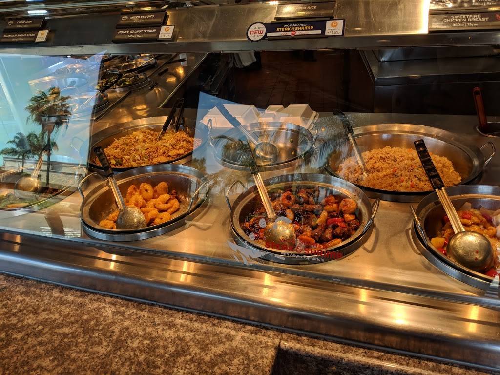 Panda Express | meal takeaway | 2121 N Rose Ave, Oxnard, CA 93030, USA | 8059830670 OR +1 805-983-0670