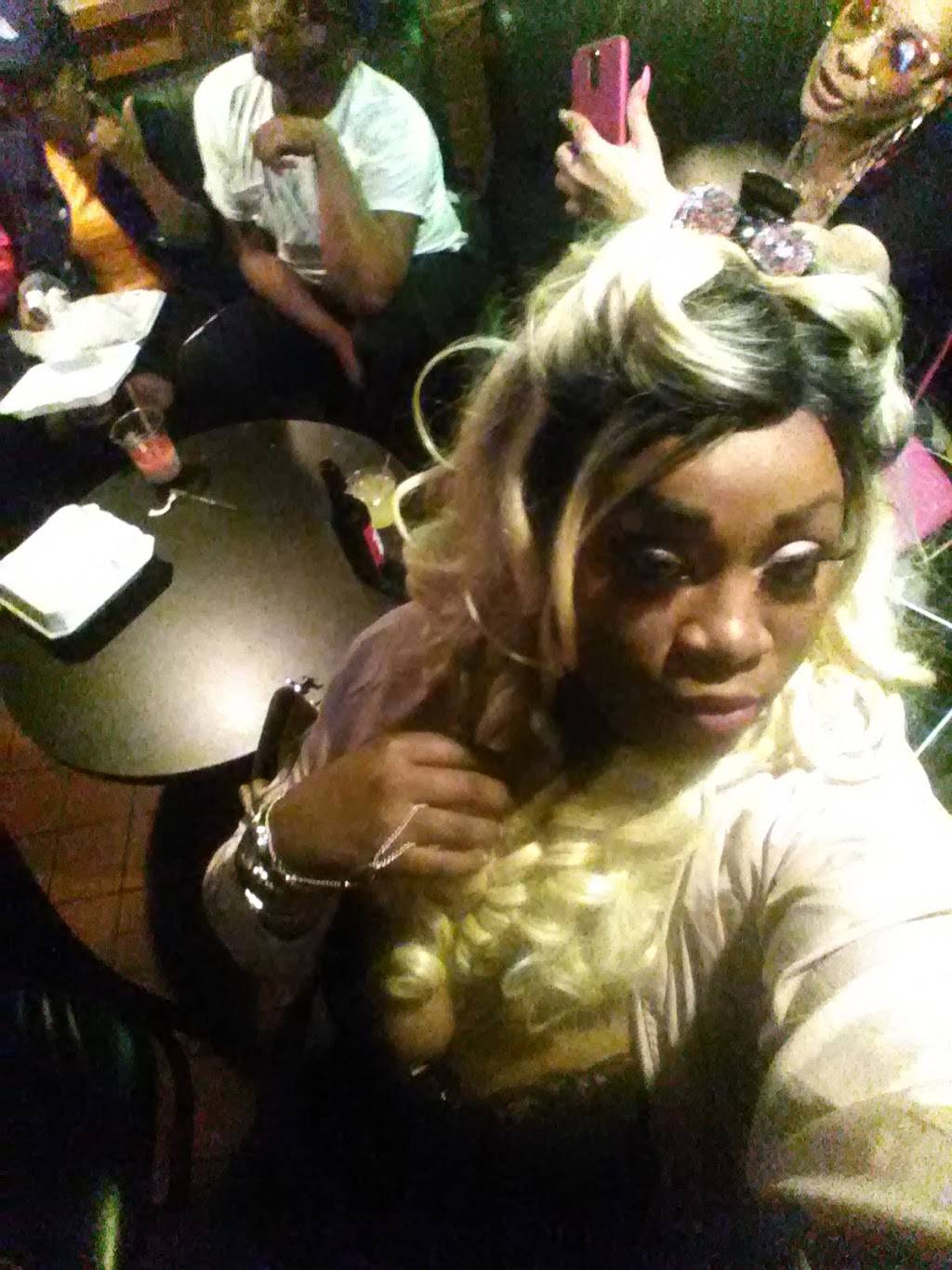 Freeze Daiquiri Bar & Grill | restaurant | 115 E South Blvd, Montgomery, AL 36105, USA | 3346127705 OR +1 334-612-7705