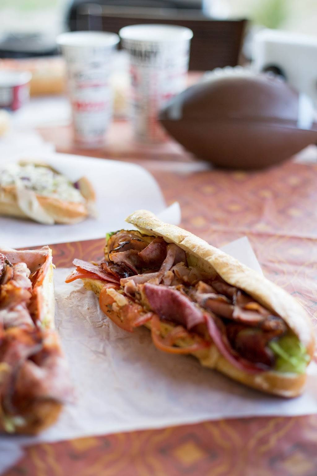 Capriottis Sandwich Shop | restaurant | 1500 Wilson Blvd, Rosslyn, VA 22209, USA | 7034652277 OR +1 703-465-2277