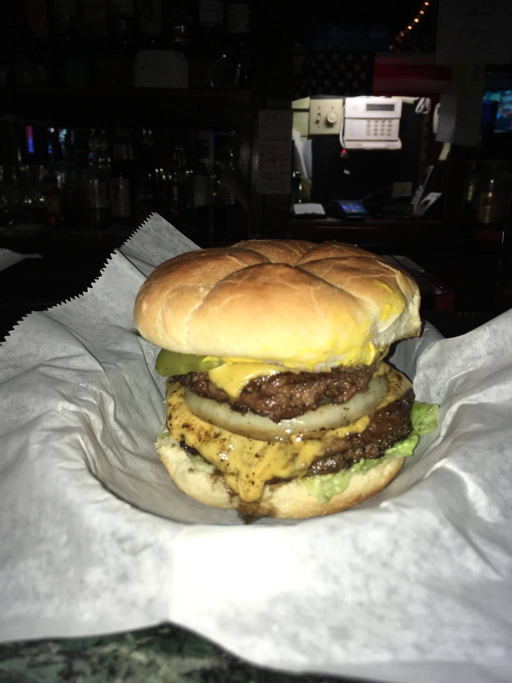 Barton Trap | restaurant | 70736 Main St, St Clairsville, OH 43950, USA | 7406957468 OR +1 740-695-7468