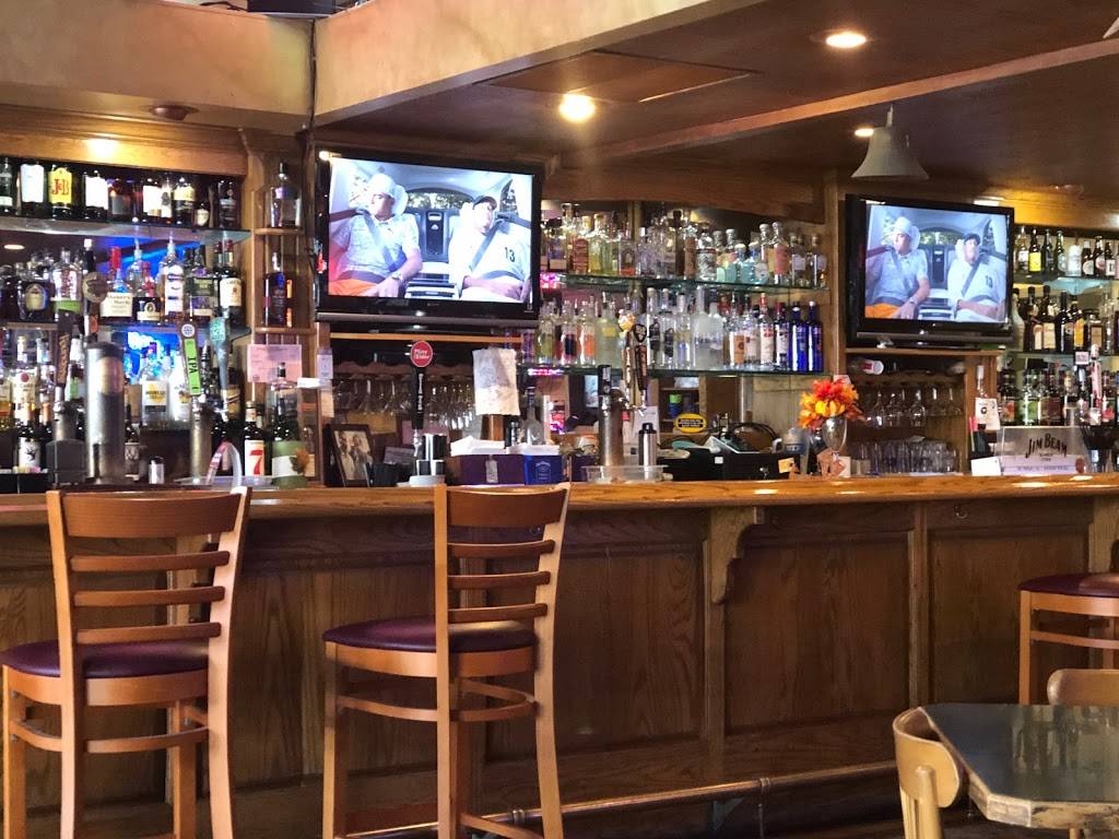 West End Bar & Grill | restaurant | 774 Main St, Cambria, CA 93428, USA | 8059275521 OR +1 805-927-5521