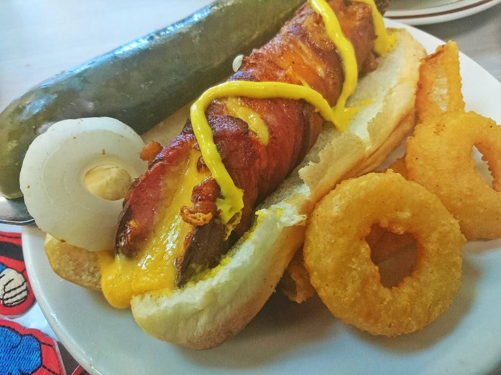 Sunrise Coney Island | restaurant | 23115 Ecorse Rd, Taylor, MI 48180, USA | 3132918460 OR +1 313-291-8460