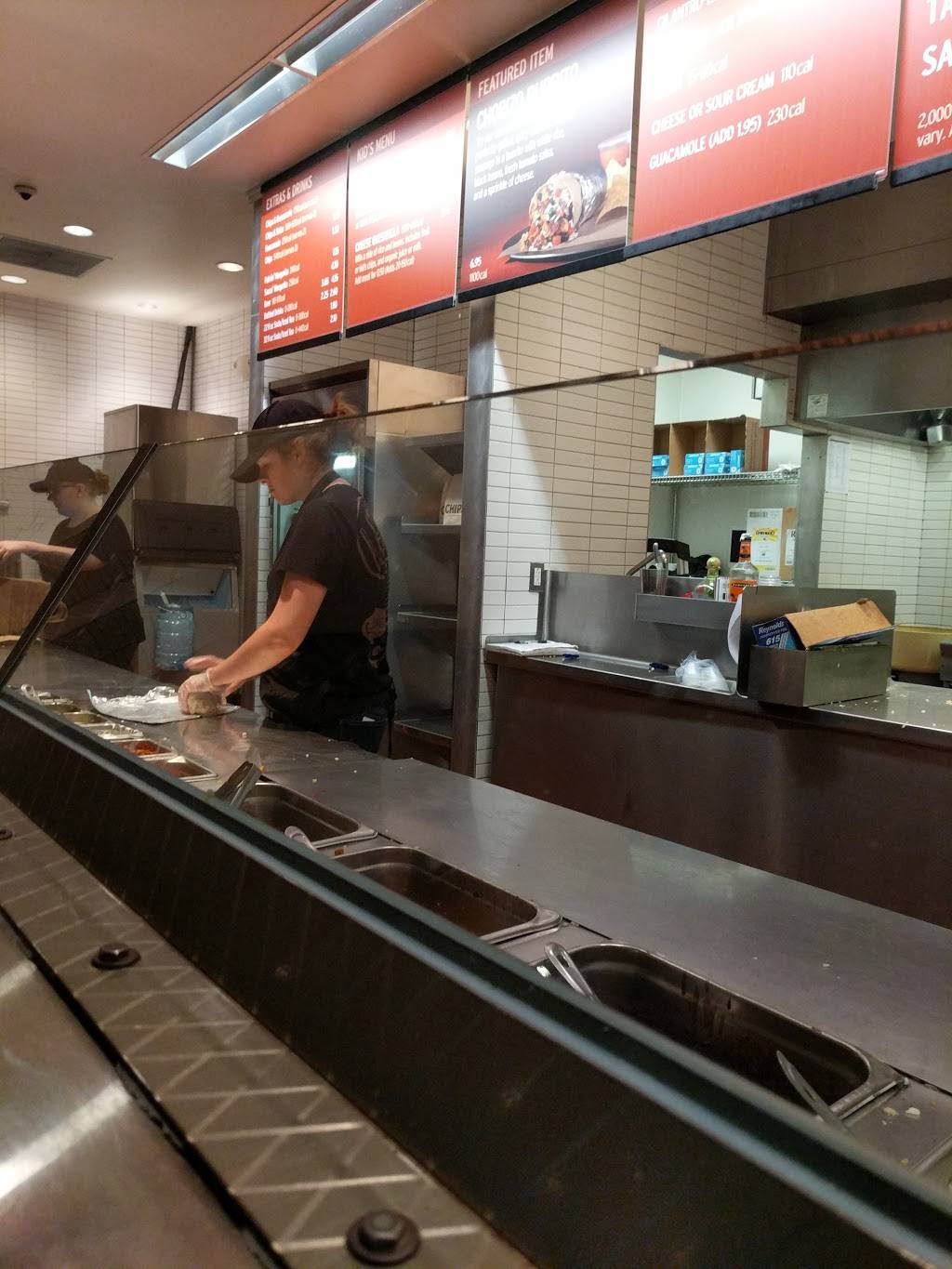 Chipotle Mexican Grill | restaurant | 500 Southpark Center, Strongsville, OH 44136, USA | 4402381673 OR +1 440-238-1673