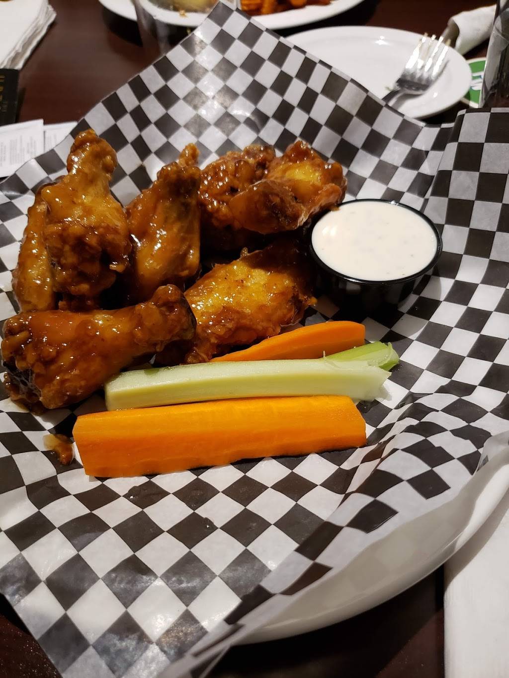 The Uptown Pub House | restaurant | 3185 Yonge St, Toronto, ON M4N 2K9, Canada | 4164802828 OR +1 416-480-2828