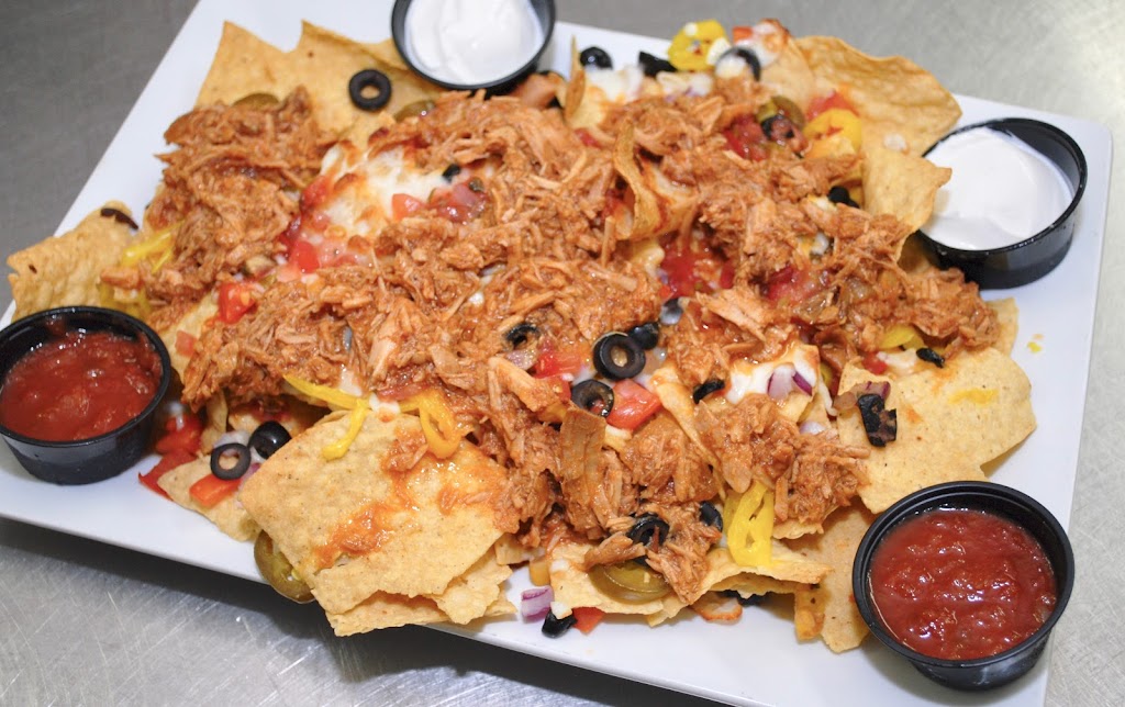 Frederickas Restaurant and the Loose Moose Bar & Grille | restaurant | Baxter Park Rd, Millinocket, ME 04462, USA | 2077238391 OR +1 207-723-8391