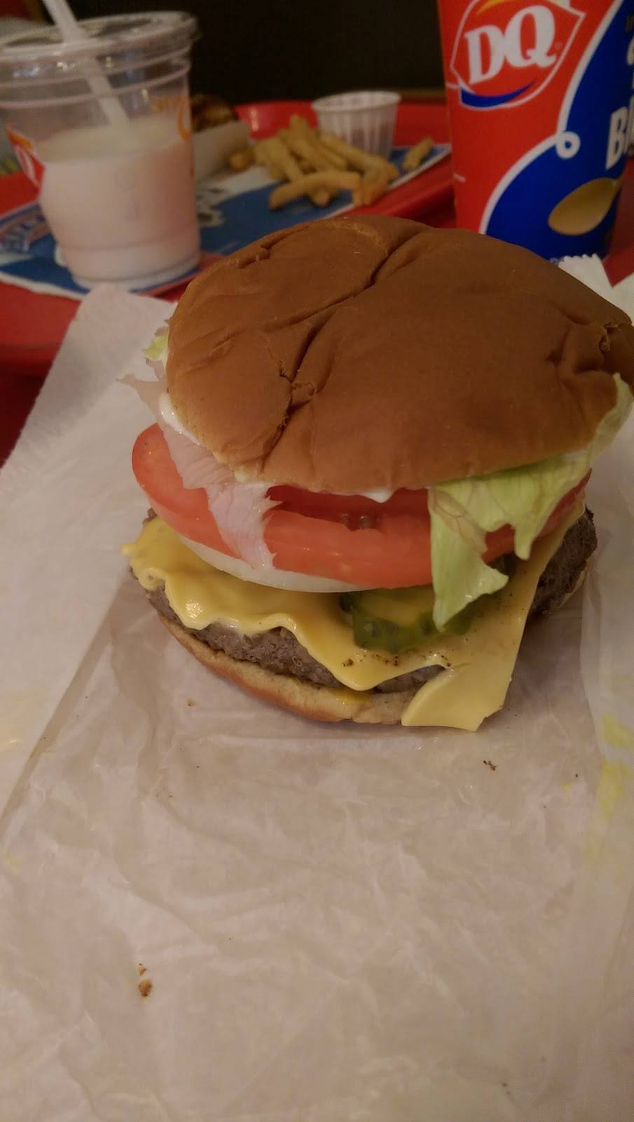 Dairy Queen | restaurant | 3136 E Cumberland Rd, Bluefield, WV 24701, USA | 3043256652 OR +1 304-325-6652