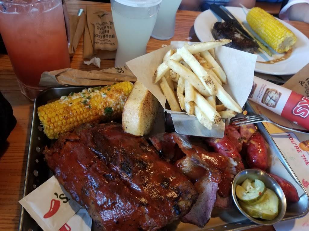 Chilis Grill & Bar | restaurant | 1425 Rocky Mountain Ave, Loveland, CO 80538, USA | 9706636800 OR +1 970-663-6800