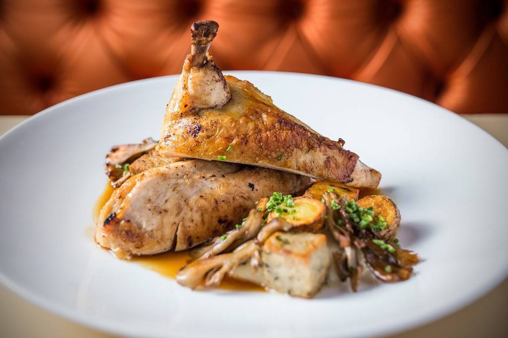 Wood | restaurant | 3335 N Halsted St, Chicago, IL 60657, USA | 7739359663 OR +1 773-935-9663