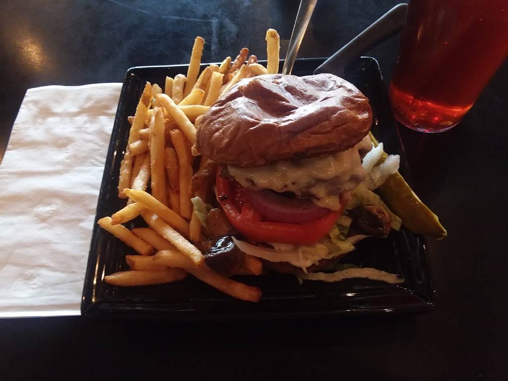 Bretts Casual American | restaurant | 3190 Atlanta Hwy #11, Athens, GA 30606, USA | 7068501395 OR +1 706-850-1395