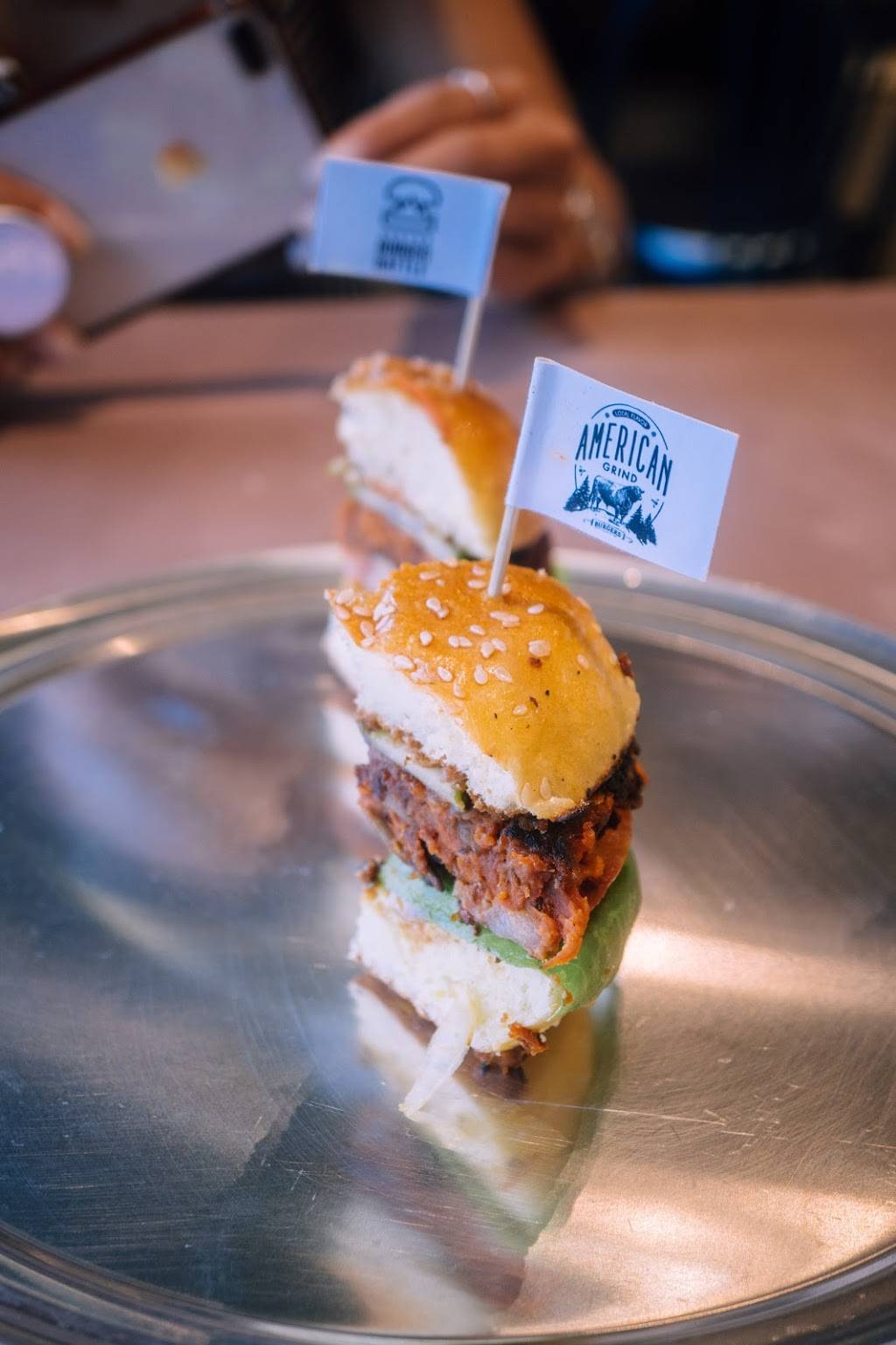 American Grind | restaurant | 81 South Pennsylvania Avenue, Denver, CO 80209, USA | 7193683847 OR +1 719-368-3847