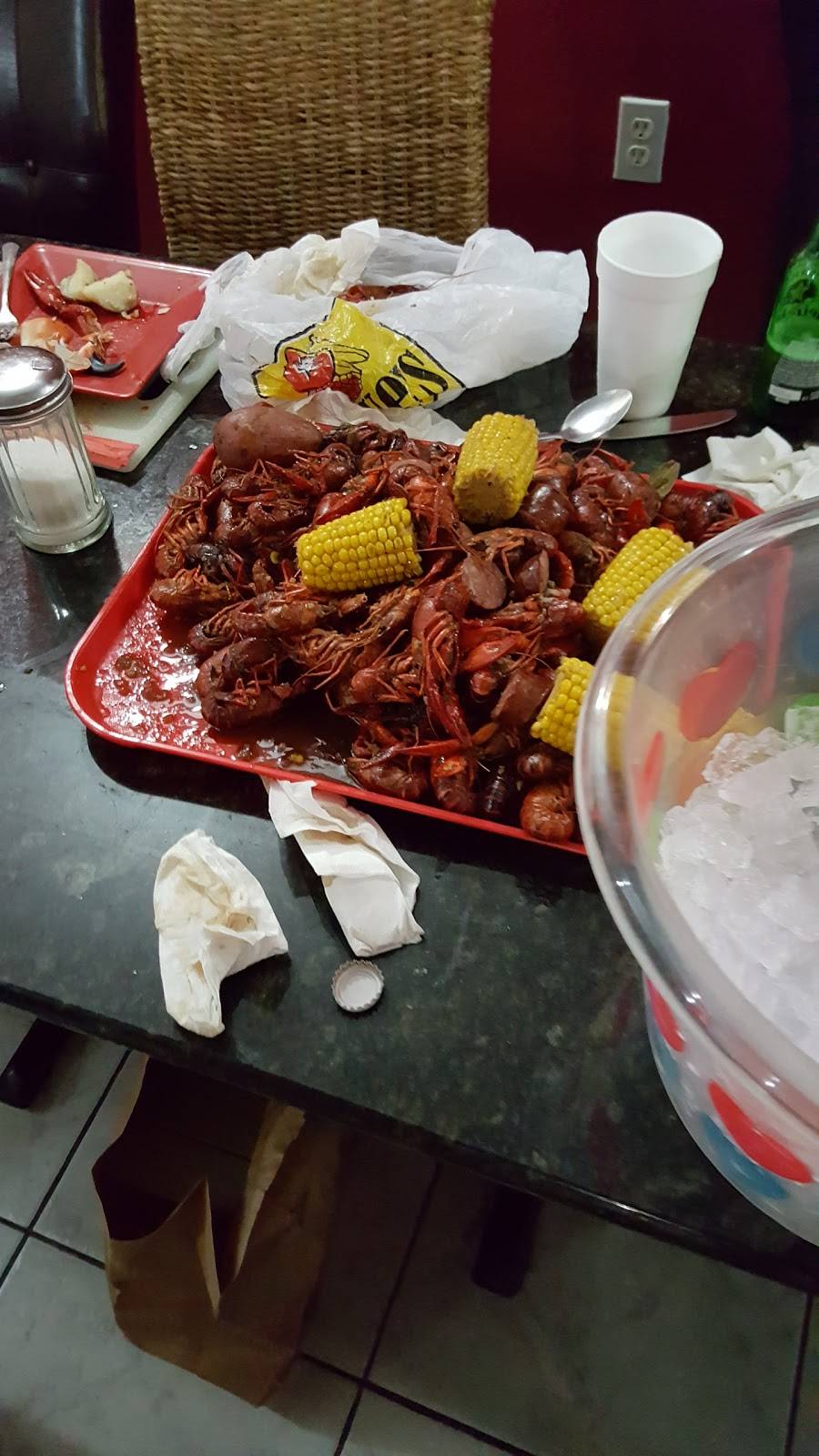 Trans Restaurant | restaurant | 1009 Henderson St, Palacios, TX 77465, USA | 3619721008 OR +1 361-972-1008