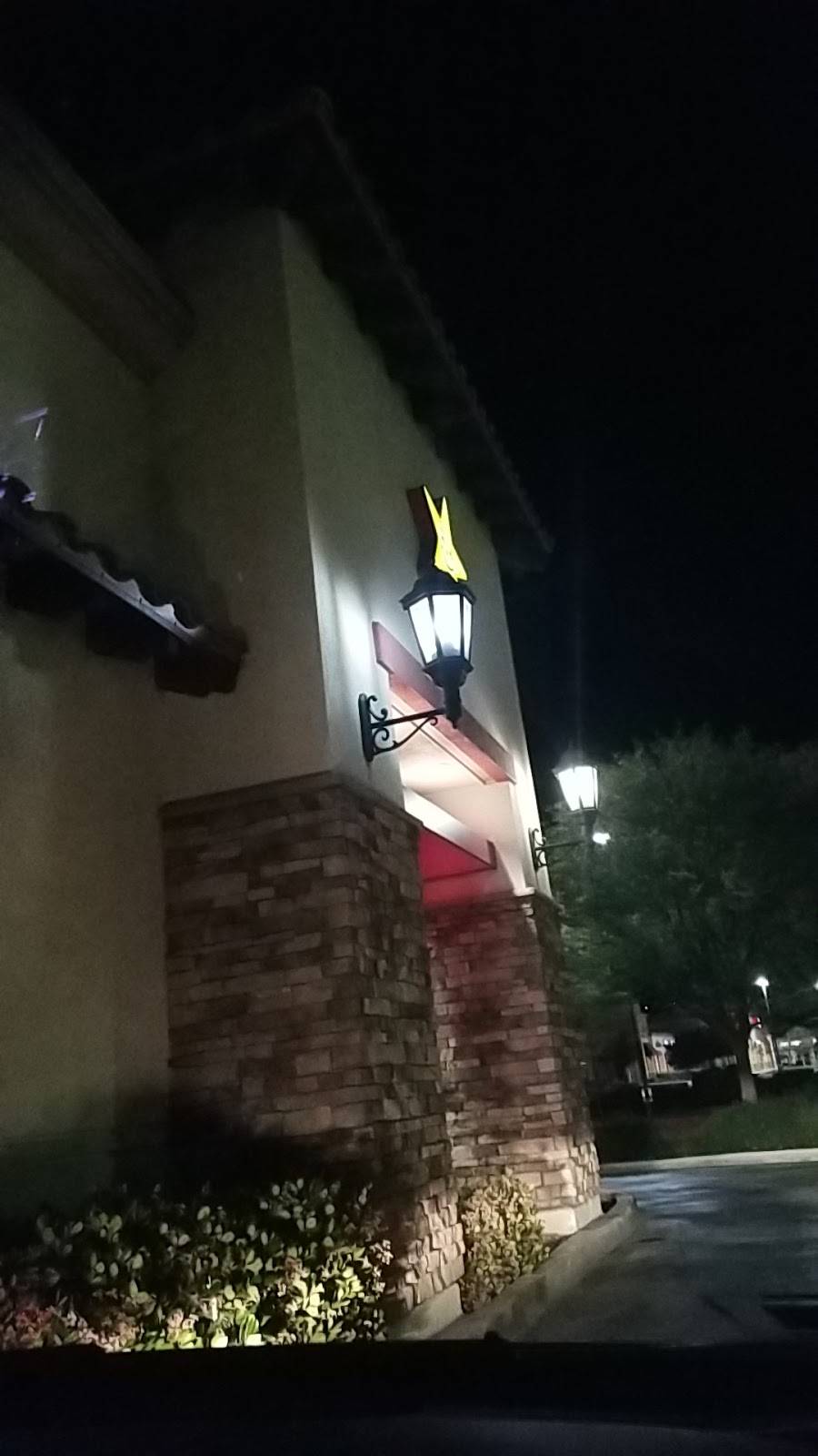 Carls Jr. | restaurant | 18741 Vía Princessa, Santa Clarita, CA 91387, USA | 6612514787 OR +1 661-251-4787