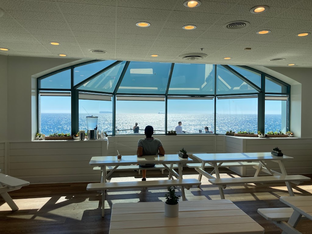 Bud & Genes | restaurant | 1 Main St #1, Huntington Beach, CA 92648, USA | 8667147437 OR +1 866-714-7437