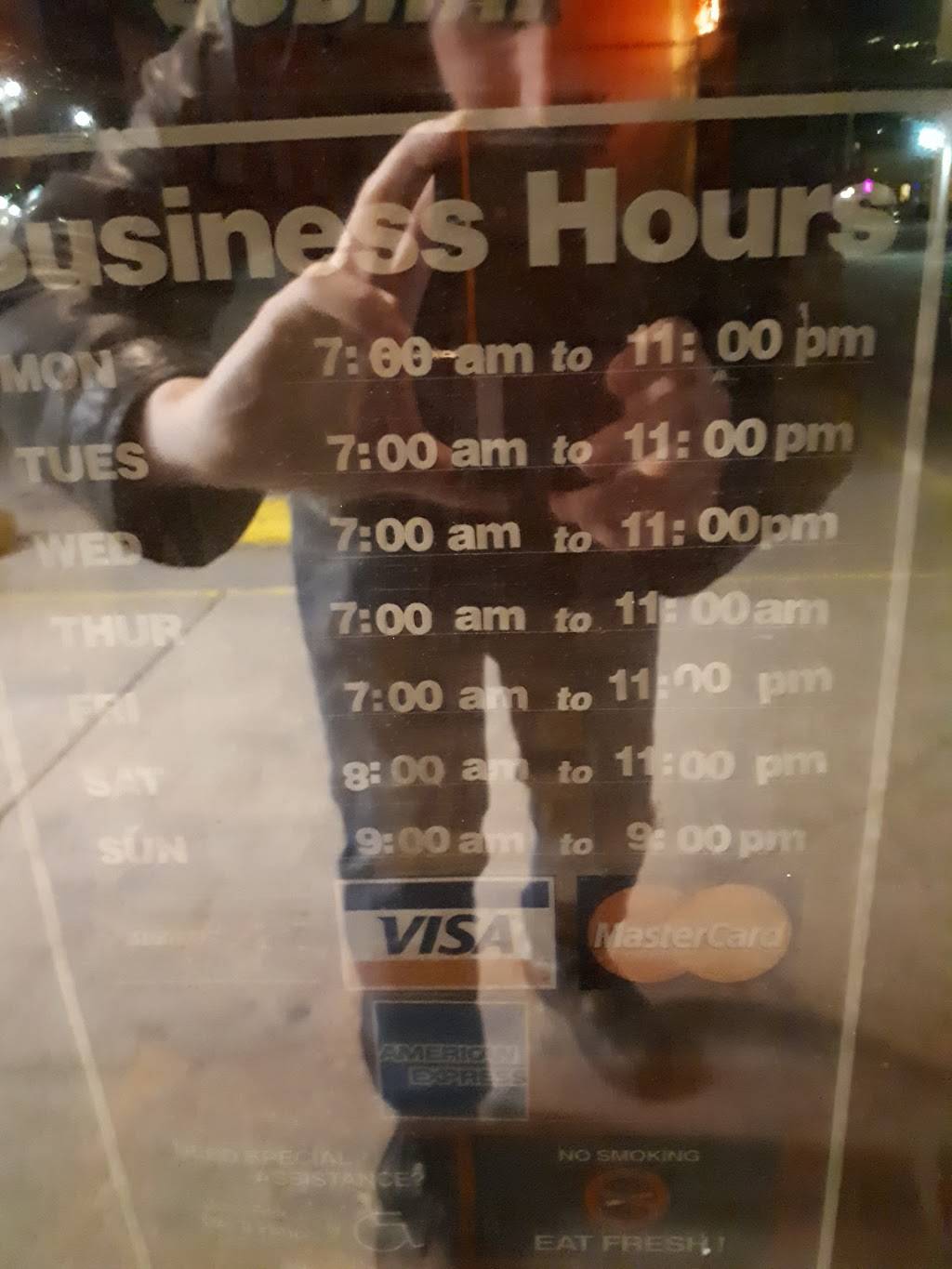 Subway | restaurant | Wellington Street East, 92 Gordon St, Guelph, ON N1H 4H6, Canada | 5198217827 OR +1 519-821-7827