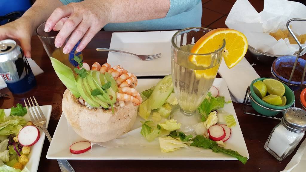 El Siete Mares Montebello | restaurant | 6307 Whittier Blvd, Los Angeles, CA 90022, USA | 3237212741 OR +1 323-721-2741