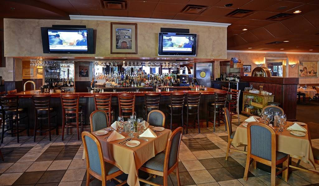 Lamore Italian Restaurant | restaurant | 3159 E Lincoln Dr, Phoenix, AZ 85016, USA | 6023813159 OR +1 602-381-3159