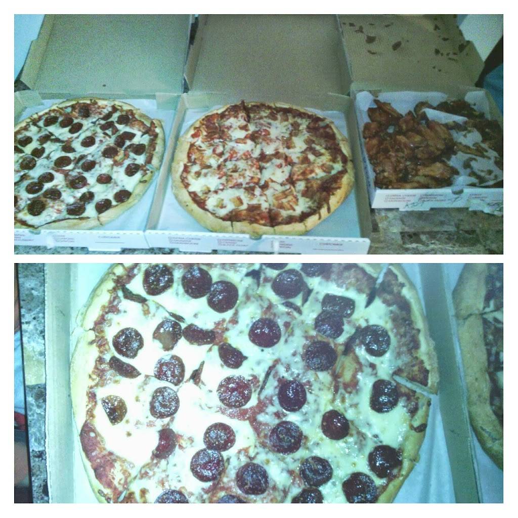 Bonettis Pizzeria | restaurant | 697 Walden Ave, Buffalo, NY 14211, USA | 7168926653 OR +1 716-892-6653