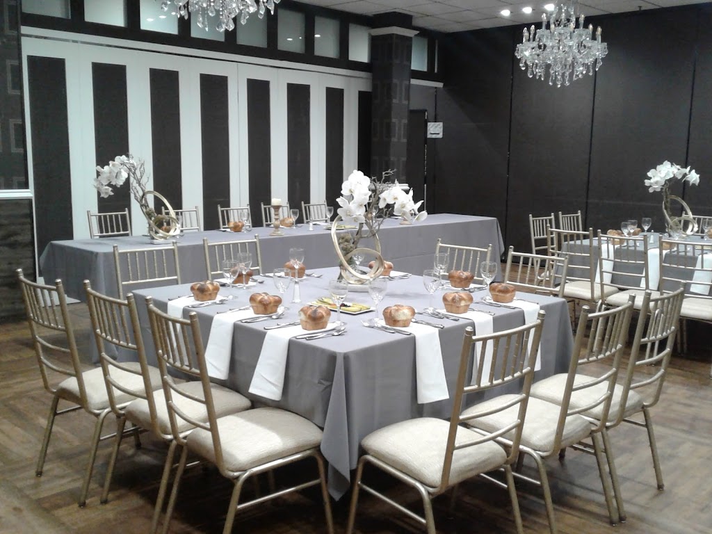 Bedford Paradise | restaurant | 620 Bedford Ave, Brooklyn, NY 11249, USA | 7182223391 OR +1 718-222-3391