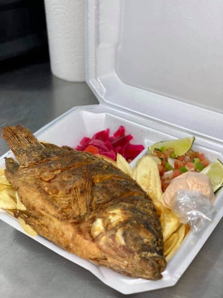 Katrachitas | restaurant | 6003 Gulf Fwy, Houston, TX 77023, USA | 3464934042 OR +1 346-493-4042