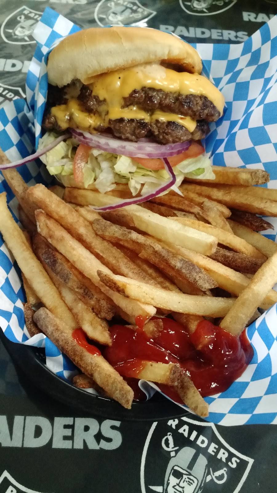 Beyond The Bunz | restaurant | 4525 Broadway Ave ste. C, Salida, CA 95368, USA | 2095668999 OR +1 209-566-8999