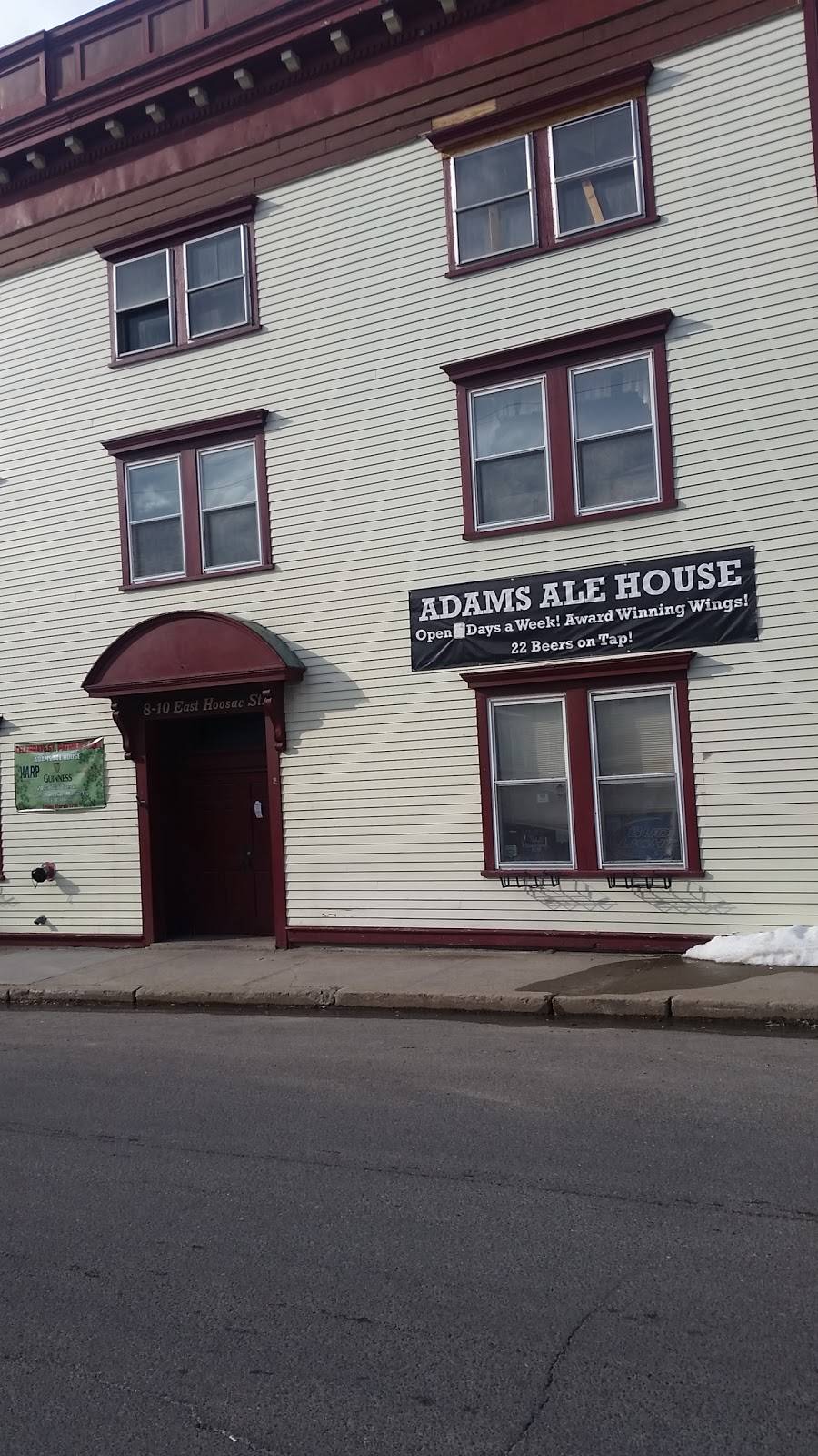 Adams Ale House | restaurant | 8-10 E Hoosac St, Adams, MA 01220, USA | 4137497097 OR +1 413-749-7097