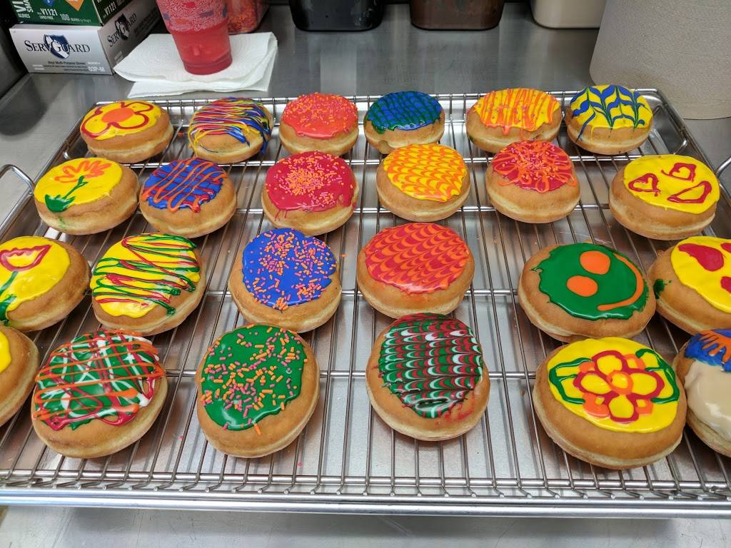 Dunkin | bakery | 751 N Cable Rd, Lima, OH 45805, USA | 5672899125 OR +1 567-289-9125