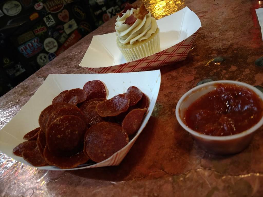 Mr. Goodbar | restaurant | 1110 Elmwood Ave, Buffalo, NY 14222, USA | 7168824000 OR +1 716-882-4000