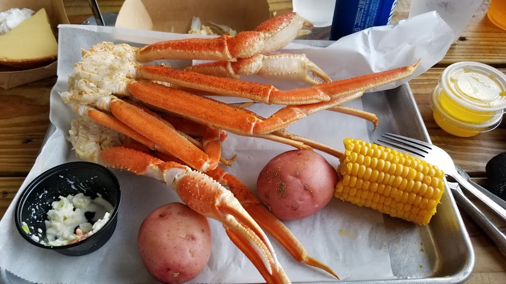 Dewey Destins Navarre | restaurant | 8673 Navarre Pkwy, Navarre, FL 32566, USA | 8507107070 OR +1 850-710-7070