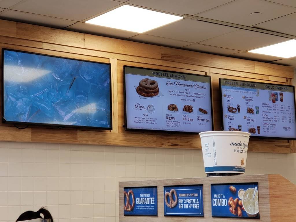 Auntie Annes | cafe | 11200 Lakeline Mall Dr Space OJ09, Cedar Park, TX 78613, USA | 5129968187 OR +1 512-996-8187