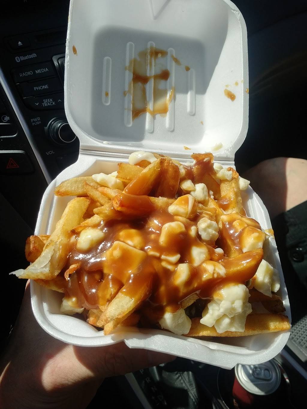 Fryz Guyz | restaurant | 1696 Montreal Rd, Ottawa, ON K1J 5N6, Canada | 6138181182 OR +1 613-818-1182