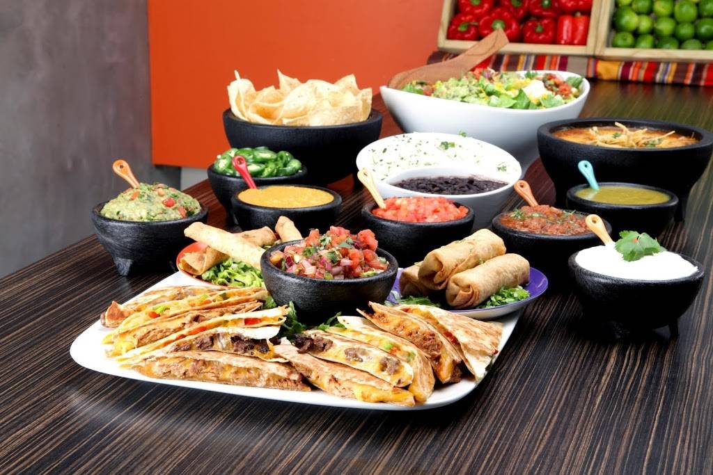 Salsa Fiesta | restaurant | 1050 NW 14th St, Miami, FL 33136, USA | 3056153831 OR +1 305-615-3831