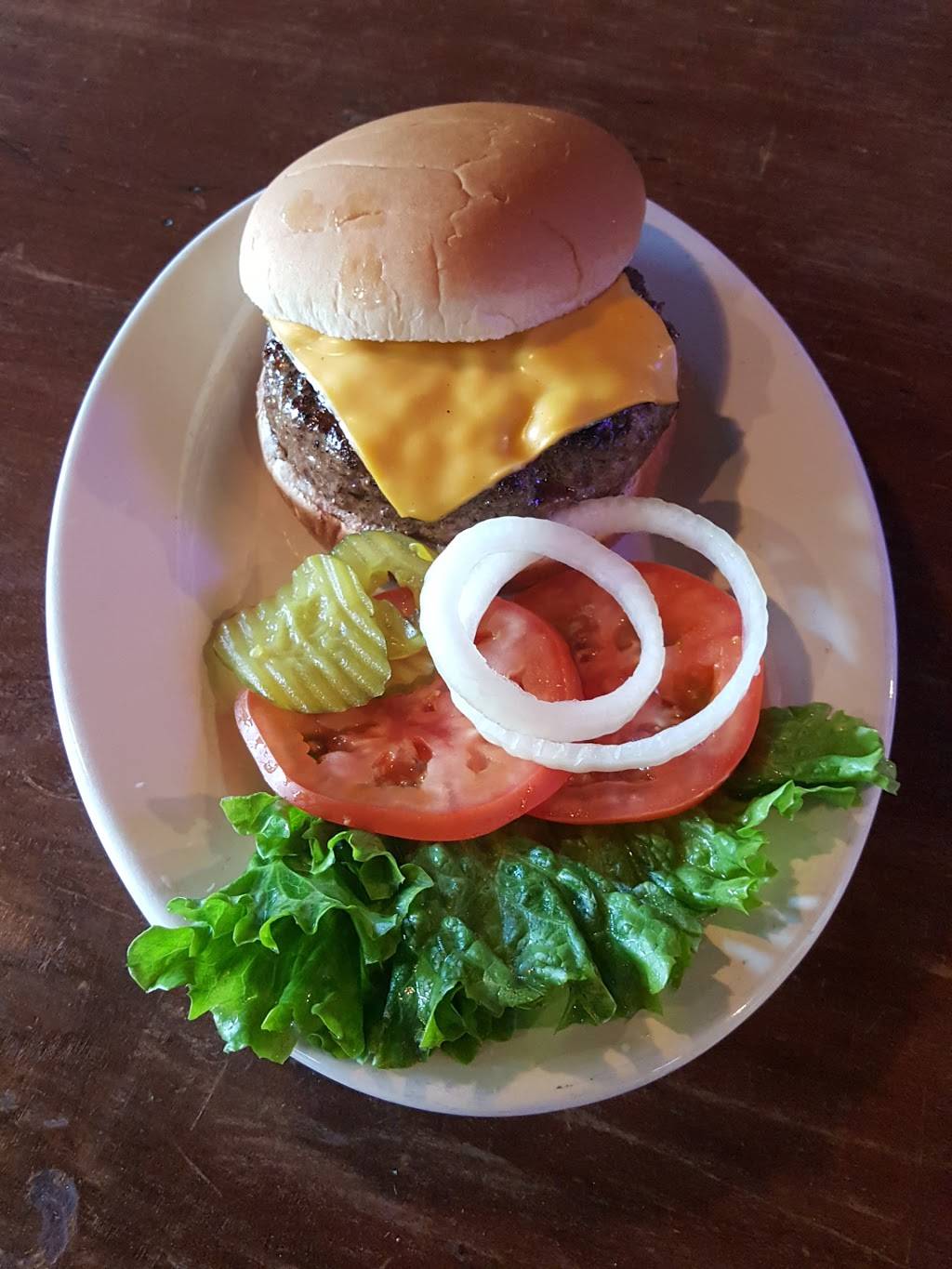 Fat Edds Roadhouse | restaurant | 323 Ferry St, Metropolis, IL 62960, USA | 6185245525 OR +1 618-524-5525