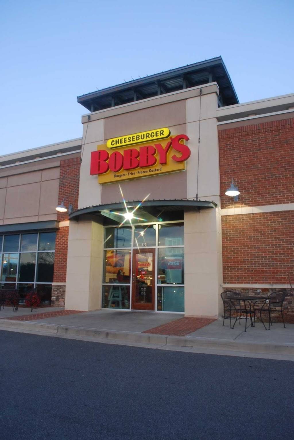 Cheeseburger Bobbys | restaurant | 125 Ernest W Barrett Pkwy NW, Marietta, GA 30066, USA | 7709199110 OR +1 770-919-9110