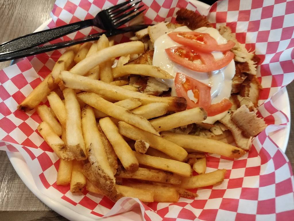Nickys Red Hots | restaurant | 335 E Ogden Ave, Naperville, IL 60563, USA | 6305271200 OR +1 630-527-1200