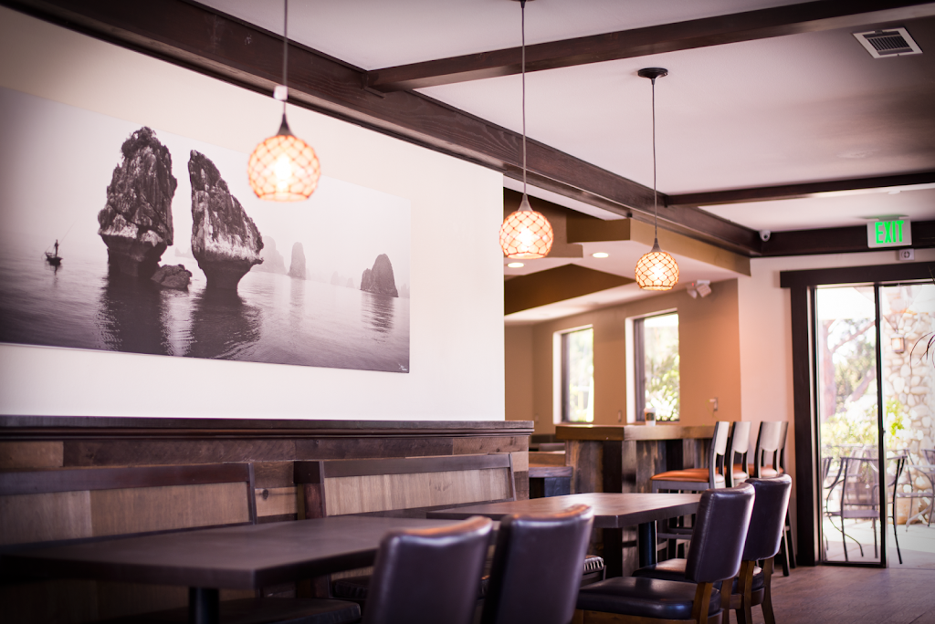 Ha Long Bay Pho & Grill | restaurant | 13152 Newport Ave Ste A, Tustin, CA 92780, USA | 7148523897 OR +1 714-852-3897