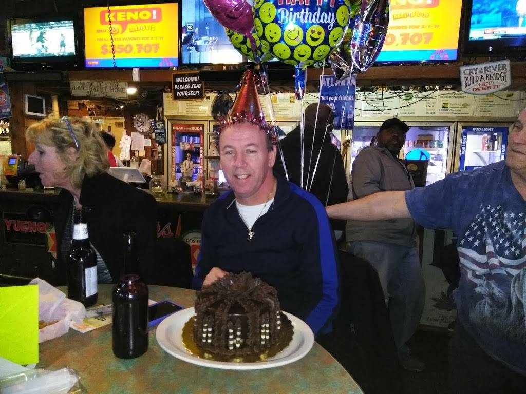 Cafe Hot Wing | restaurant | 6595 Tara Blvd, Jonesboro, GA 30236, USA | 7704713200 OR +1 770-471-3200