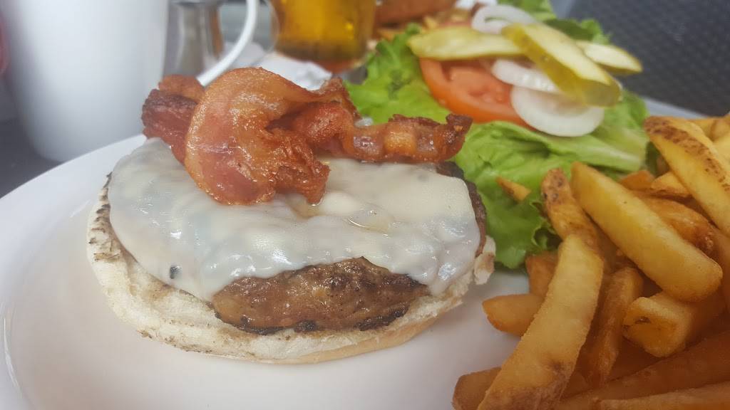 The Metcalfe Restaurant | restaurant | 59 Metcalfe St, Elora, ON N0B 1S0, Canada | 5198460081 OR +1 519-846-0081