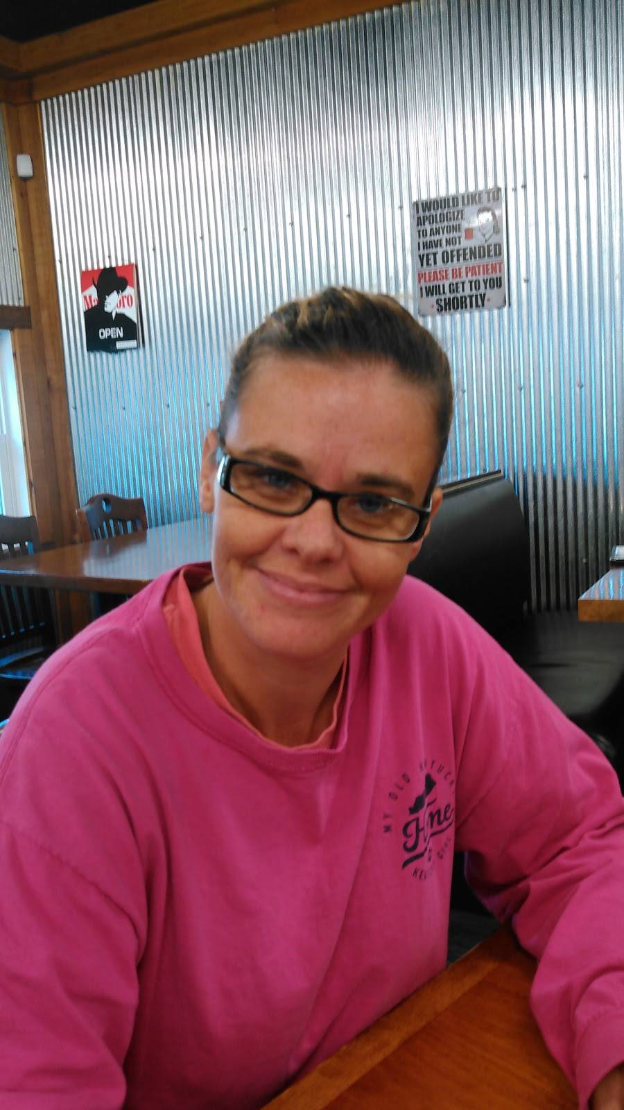 Sams Restaurant New Location | restaurant | 360 Gallatin Rd, Scottsville, KY 42164, USA | 2702397267 OR +1 270-239-7267