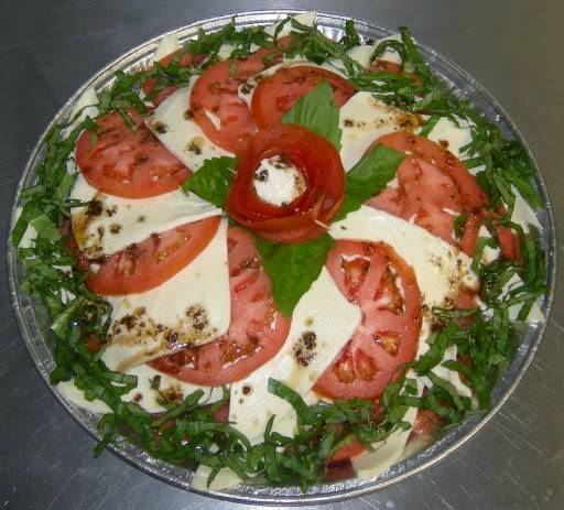 TuArepa Pizza Cafe | meal delivery | 100-22 67th Ave, Forest Hills, NY 11375, USA | 7187668900 OR +1 718-766-8900