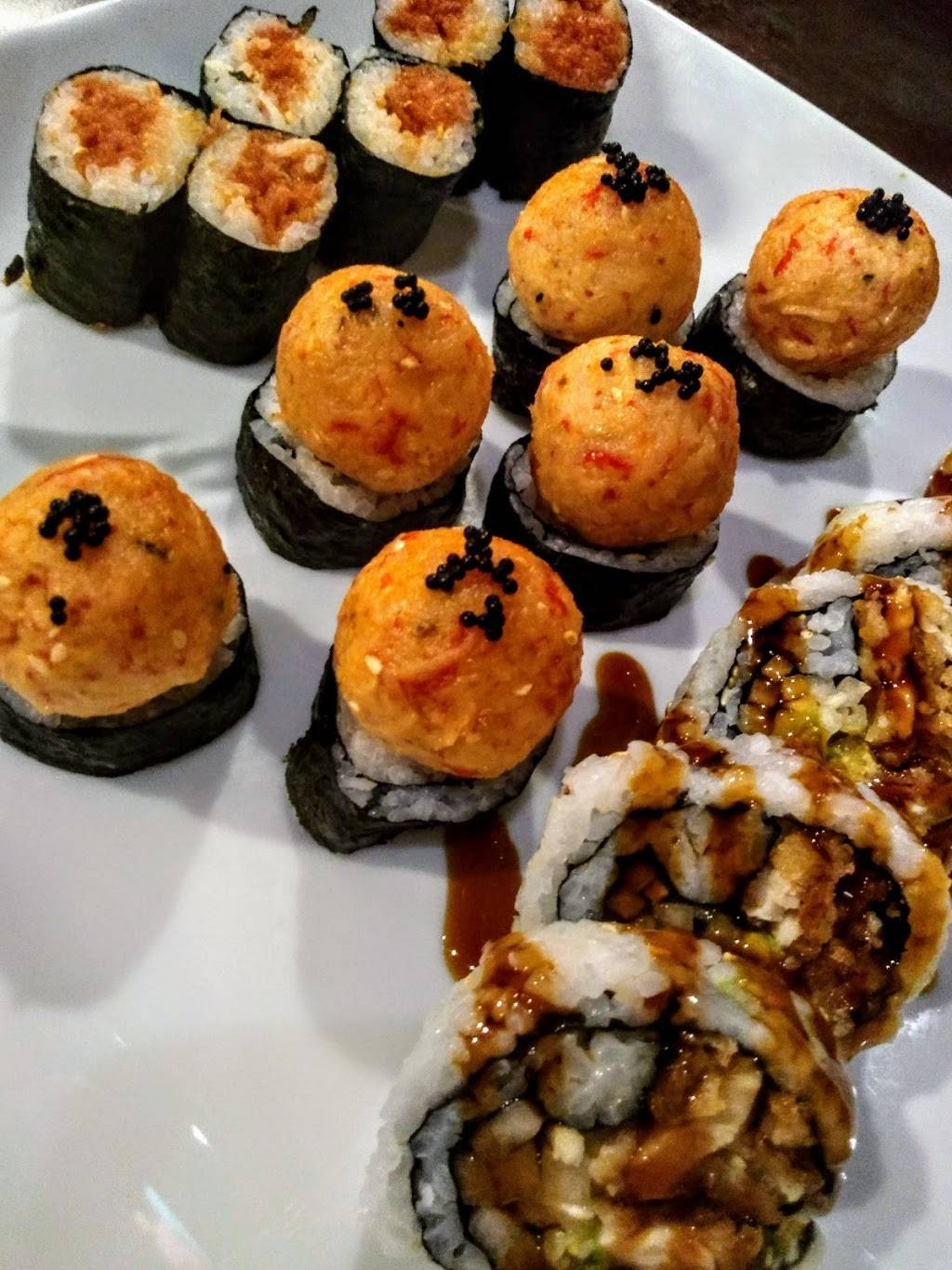 Sakura Japanese Restaurant | restaurant | 8465 Waters Ave, Savannah, GA 31406, USA | 9123519300 OR +1 912-351-9300