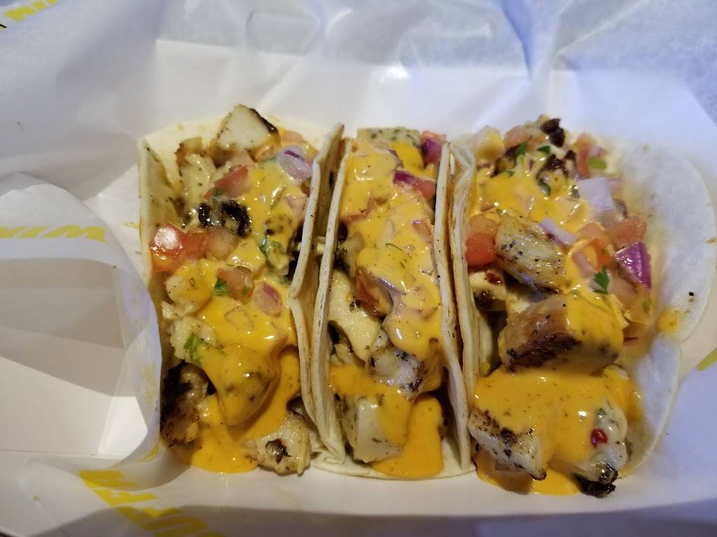 Buffalo Wild Wings | restaurant | 5050 Eastpointe Dr, Medina, OH 44256, USA | 3307649464 OR +1 330-764-9464